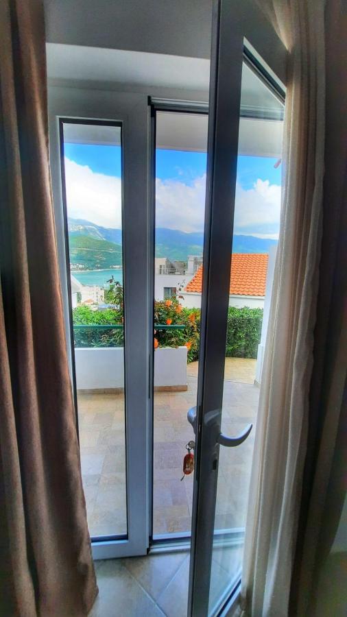 Cupic * Budva