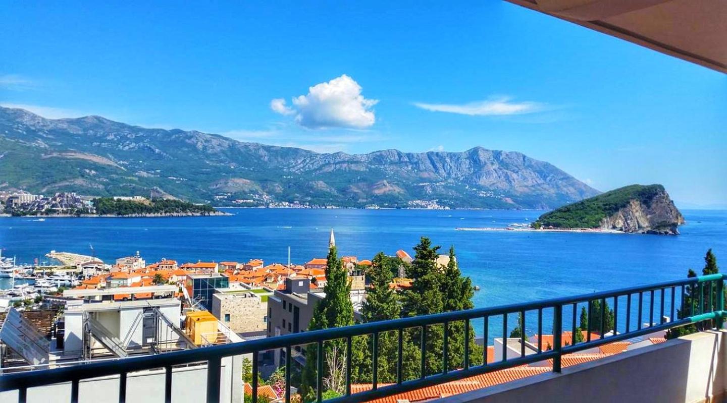 Apartament Cupic *
