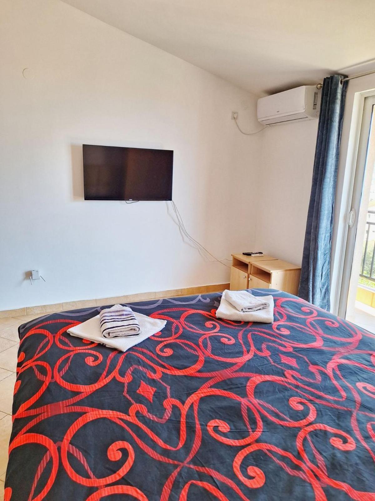 Apartament Cupic *
